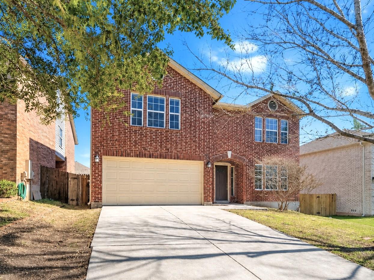 Listing photo 1 of 11112  Chatam Berry Ln