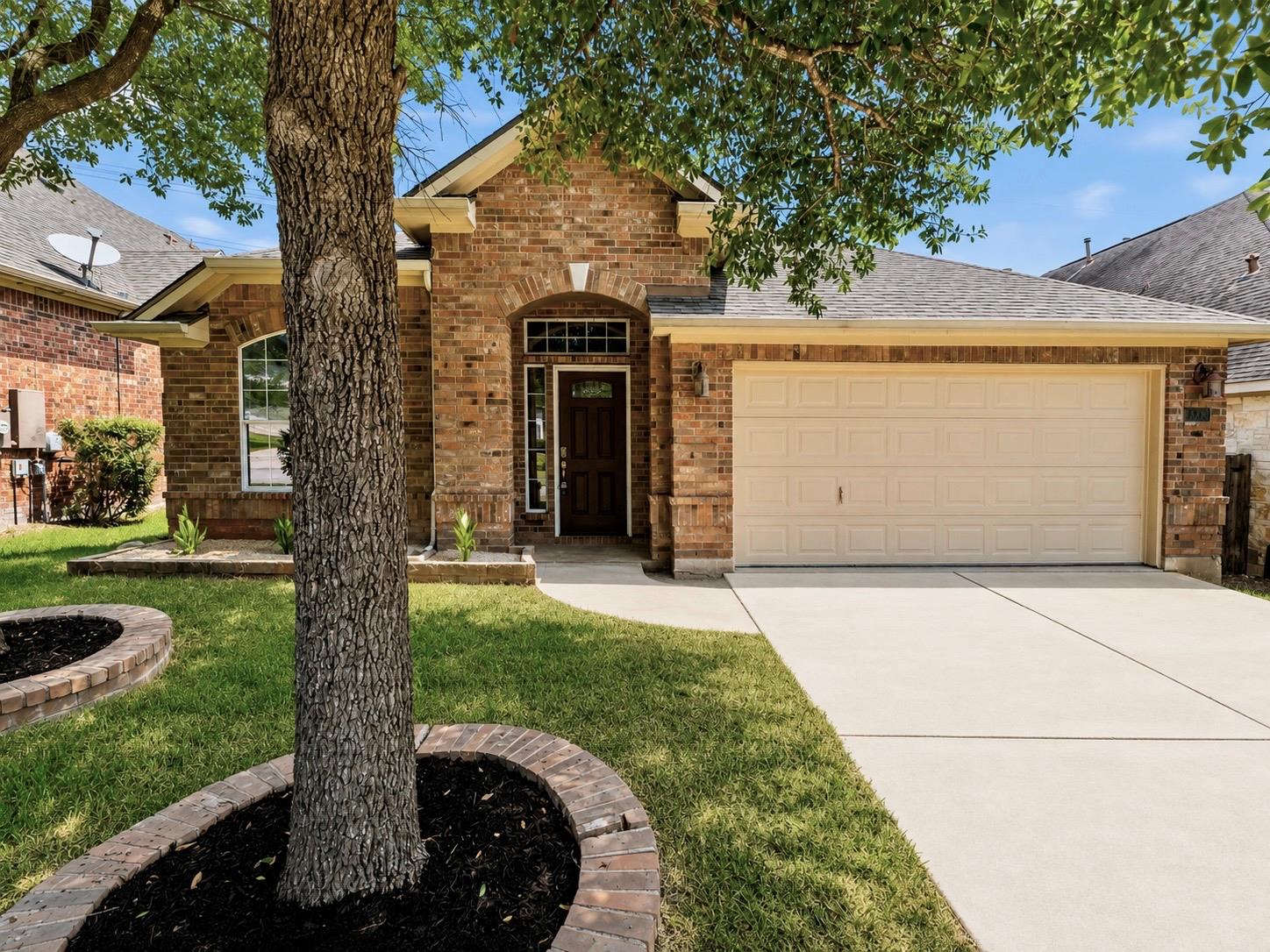 Listing photo 1 of 3009  Centennial Olympic Park