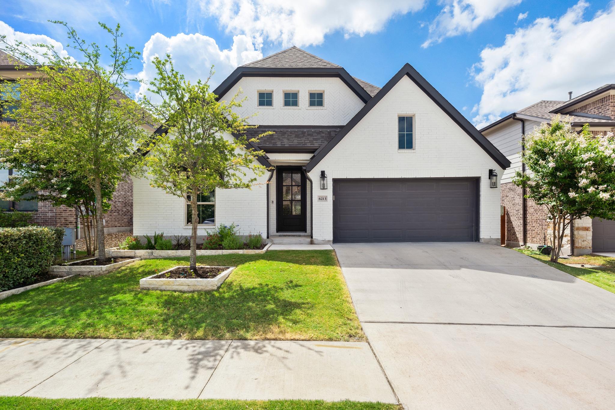 Listing photo 1 of 6213  Hilltop Plateau Dr