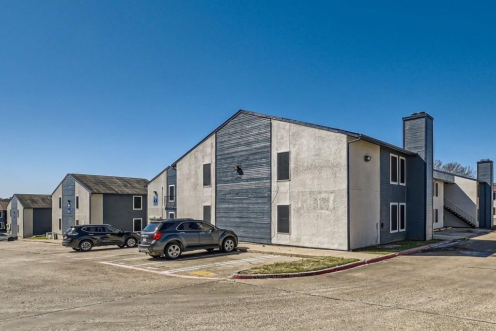 Listing photo 1 of 3700 S Tyler St  #172