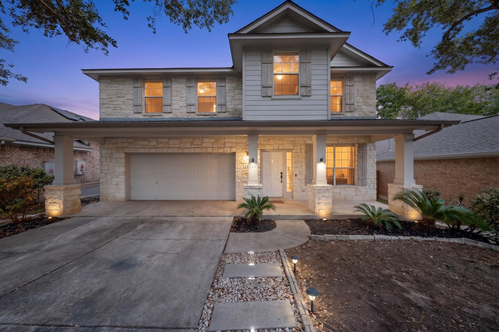 Listing photo 1 of 2500  National Park Blvd