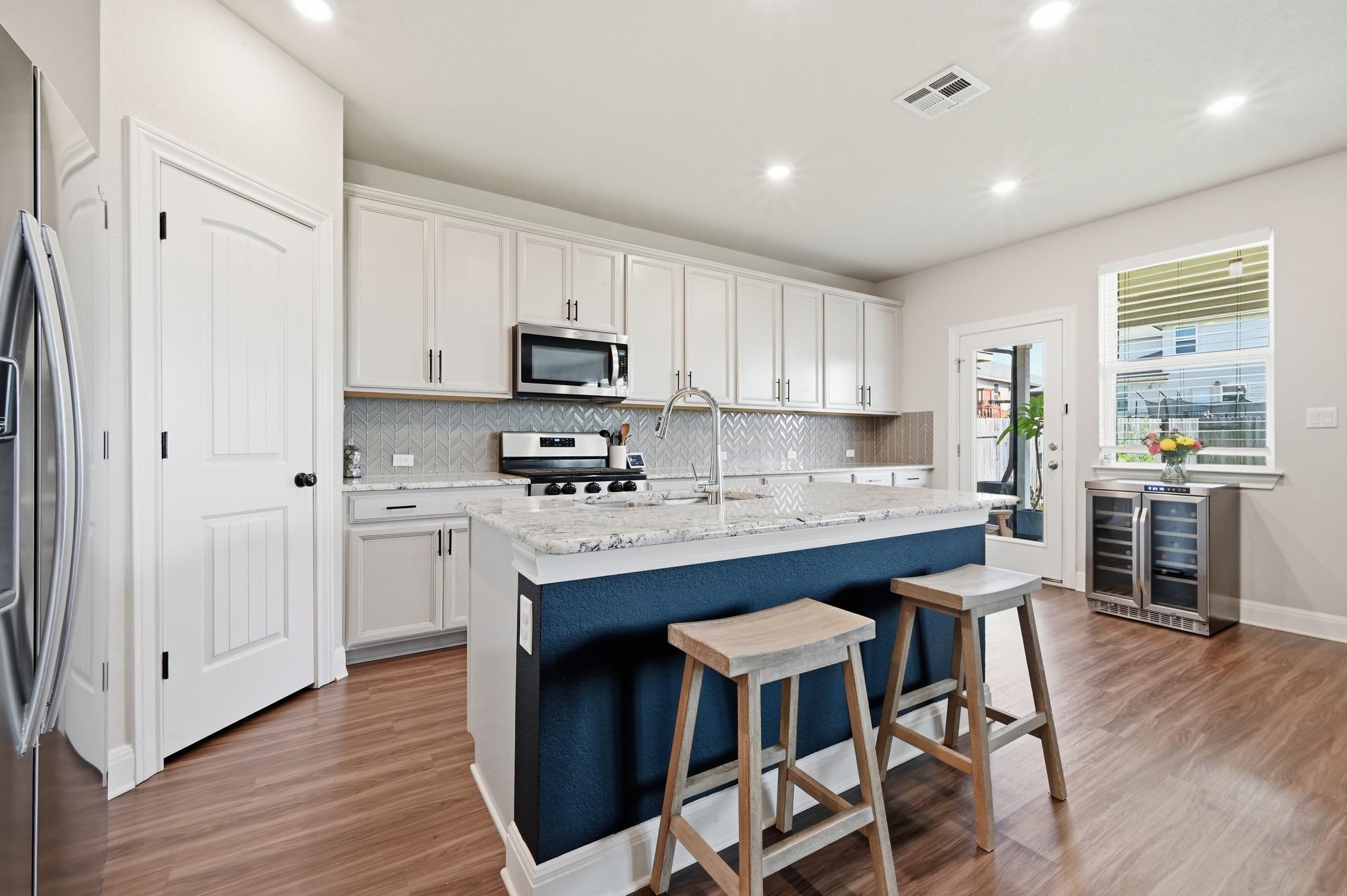 Listing photo 1 of 142  Dome Peak Ter