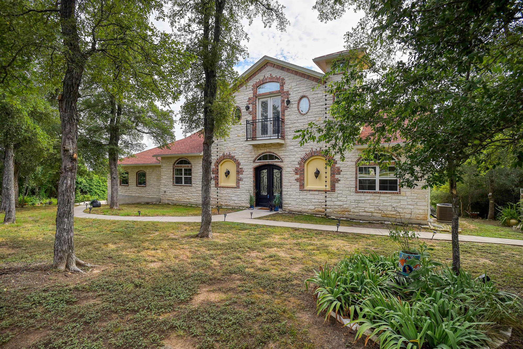 Listing photo 1 of 189  Moccasin Cyn