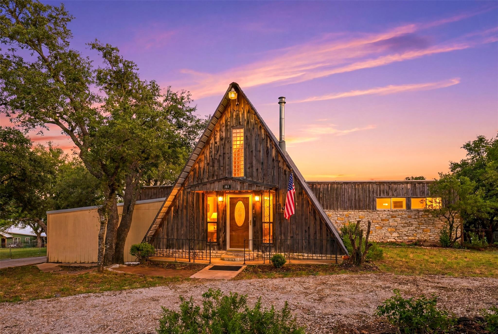 Listing photo 1 of 108  County Road 139C None