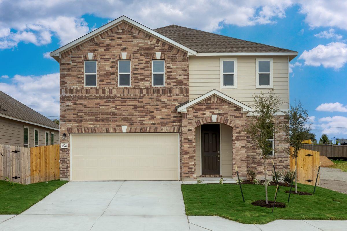 Listing photo 1 of 2561  Donna Olene Dr