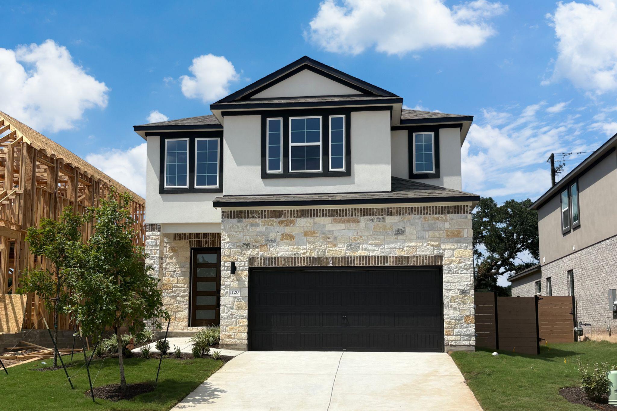 Foto del anuncio 1 de 1120  Stonehill Dr