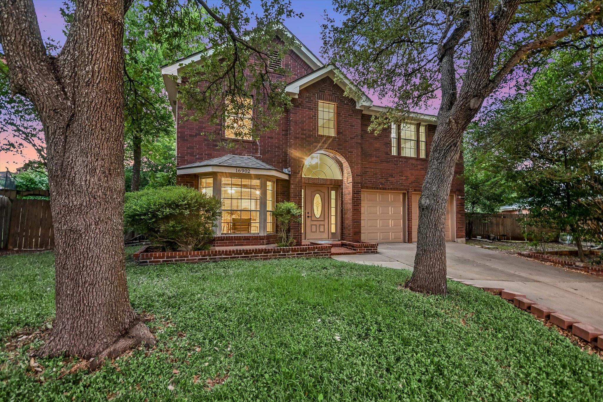 Listing photo 1 of 16902  Tomcat Dr