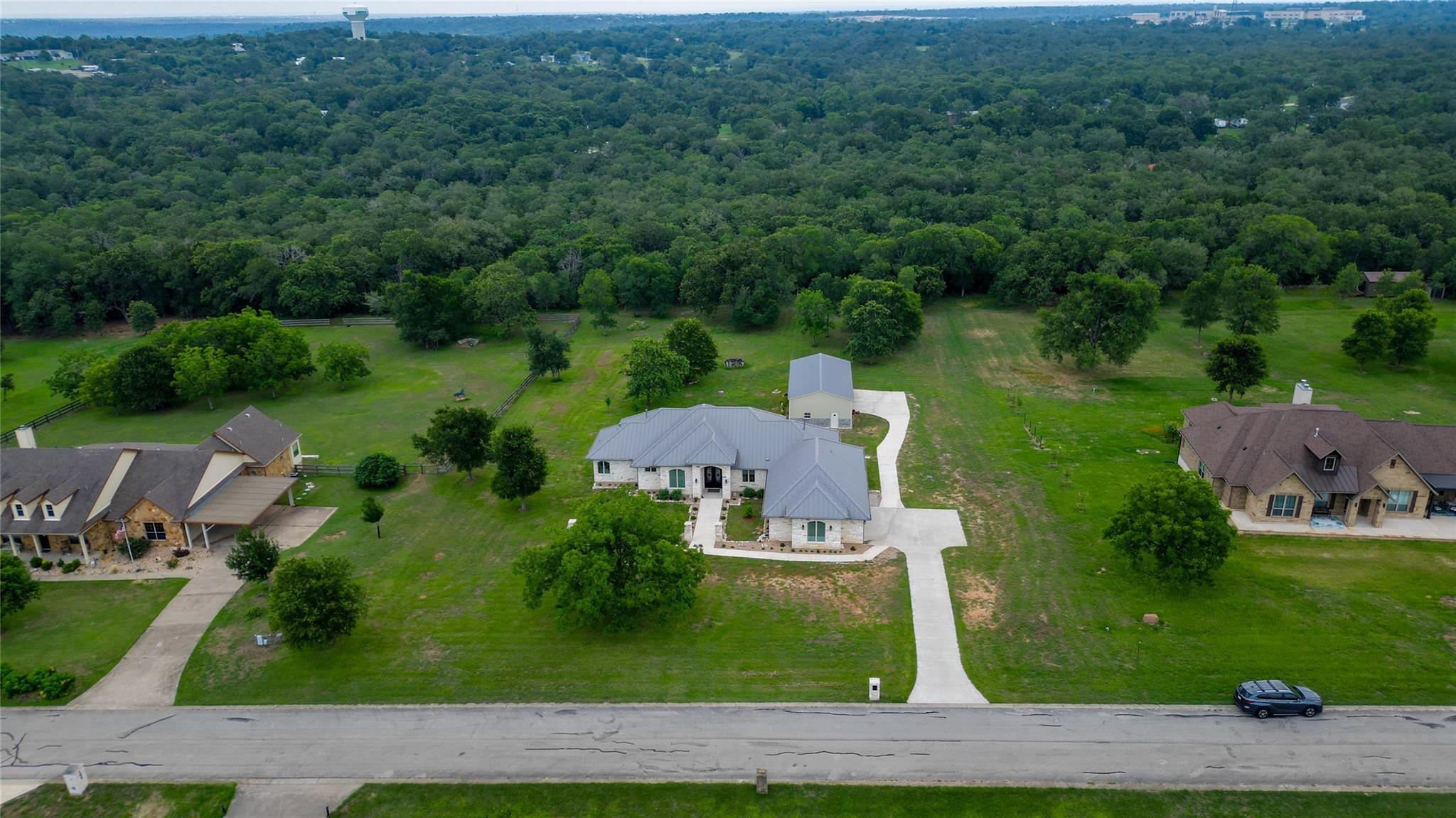 Listing photo 1 of 145  Pavilion Dr