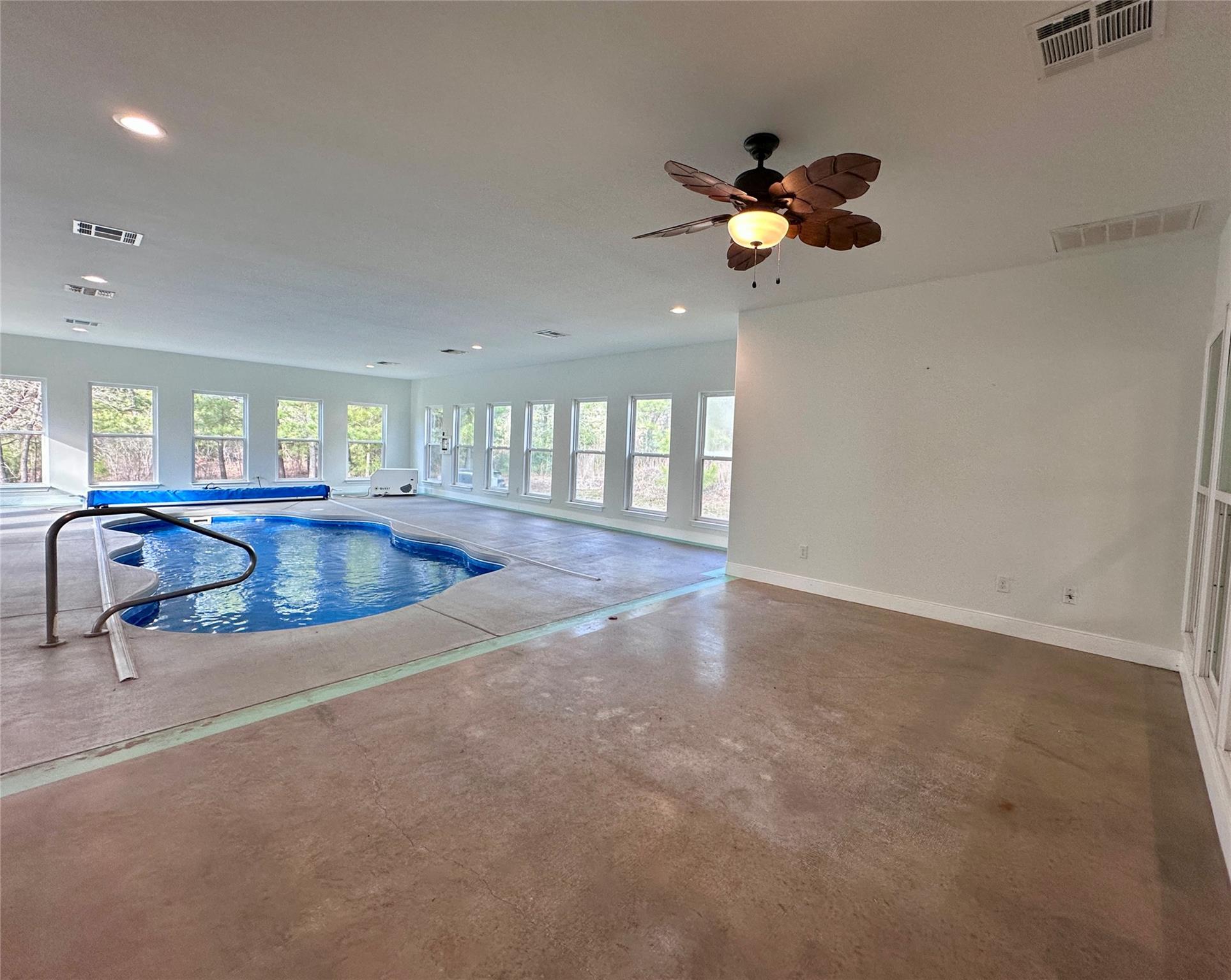 Listing photo 1 of 124  Pine Path