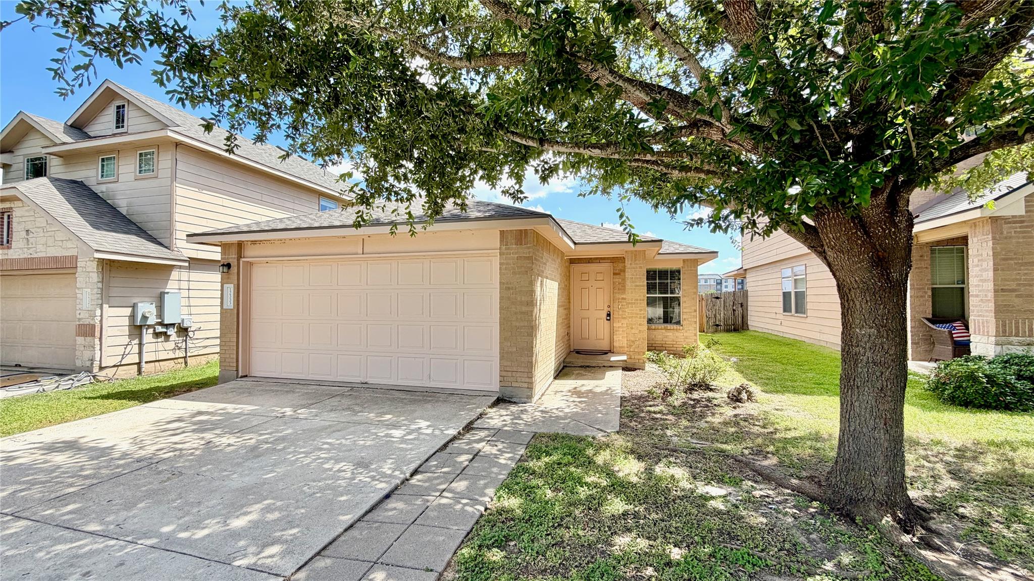 Listing photo 1 of 12333  Paloma Blanca Way
