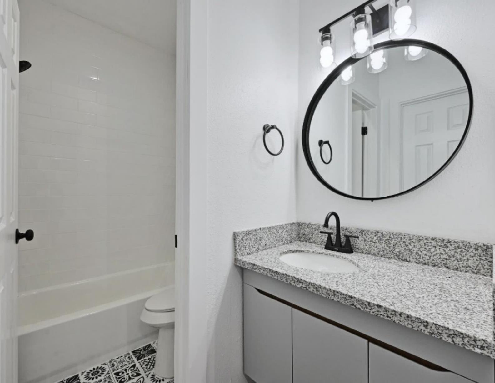 Listing photo 1 of 9508  Kempler Dr  #C