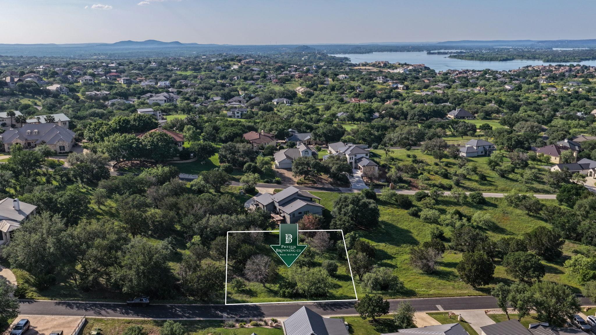 Listing photo 1 of 312  Hideaway Ct