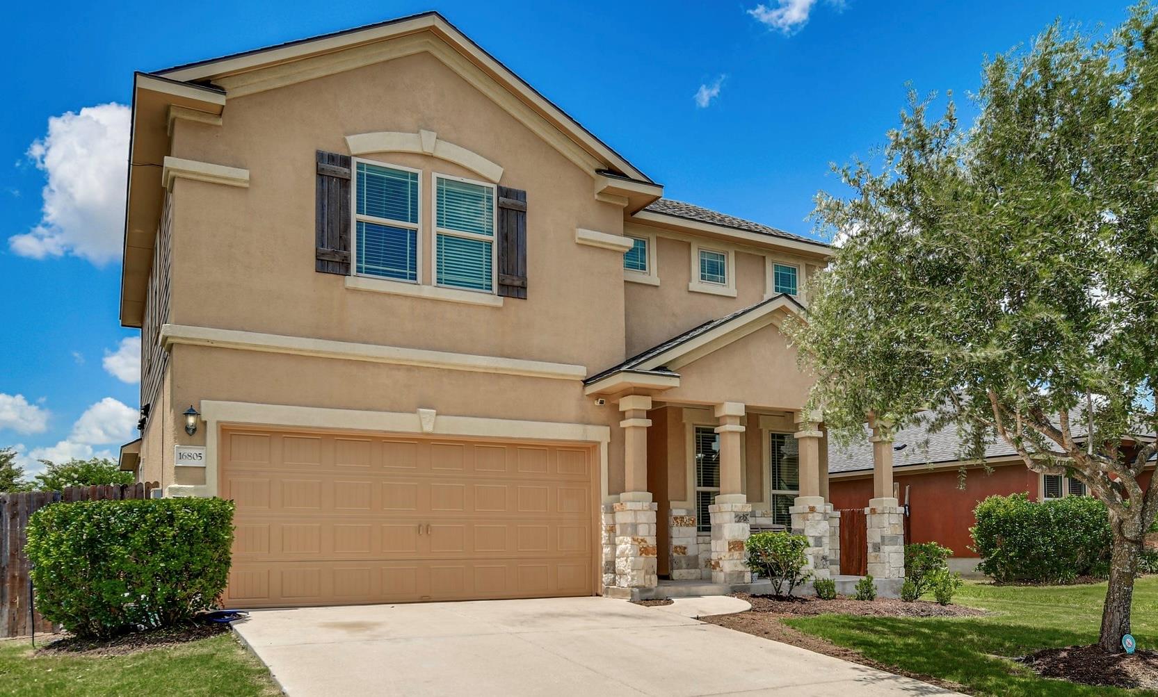 Listing photo 1 of 16805  Bridgefarmer Blvd