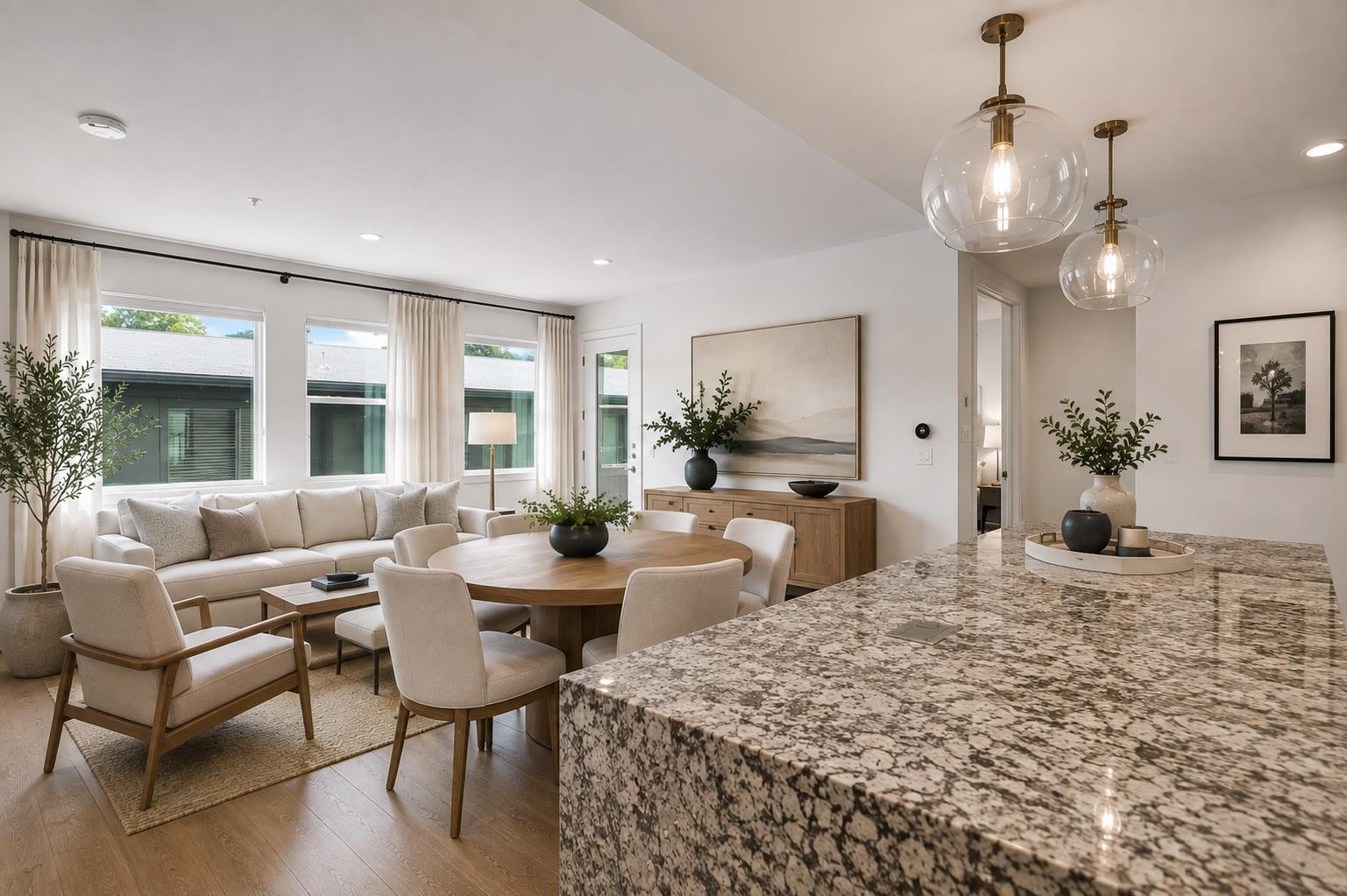 Listing photo 1 of 1715  Enfield Rd  #202
