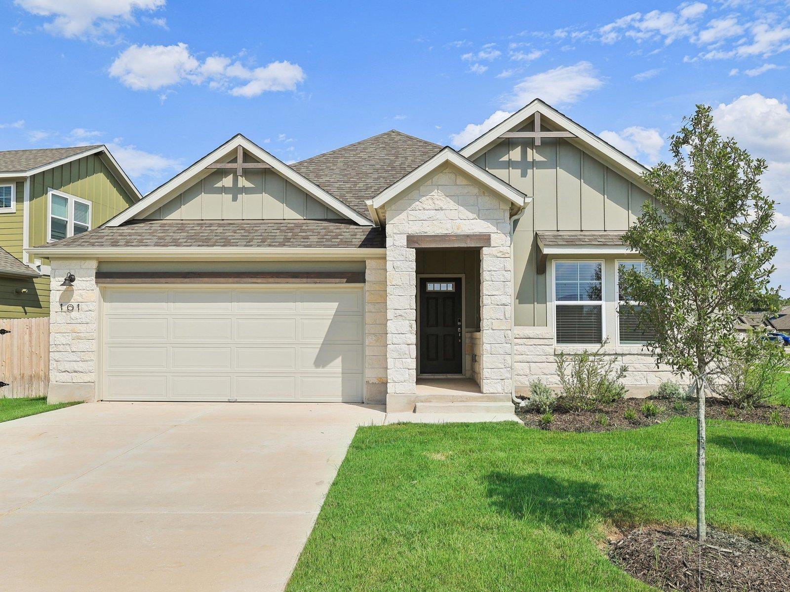 Listing photo 1 of 530  Lavender Crest Cv
