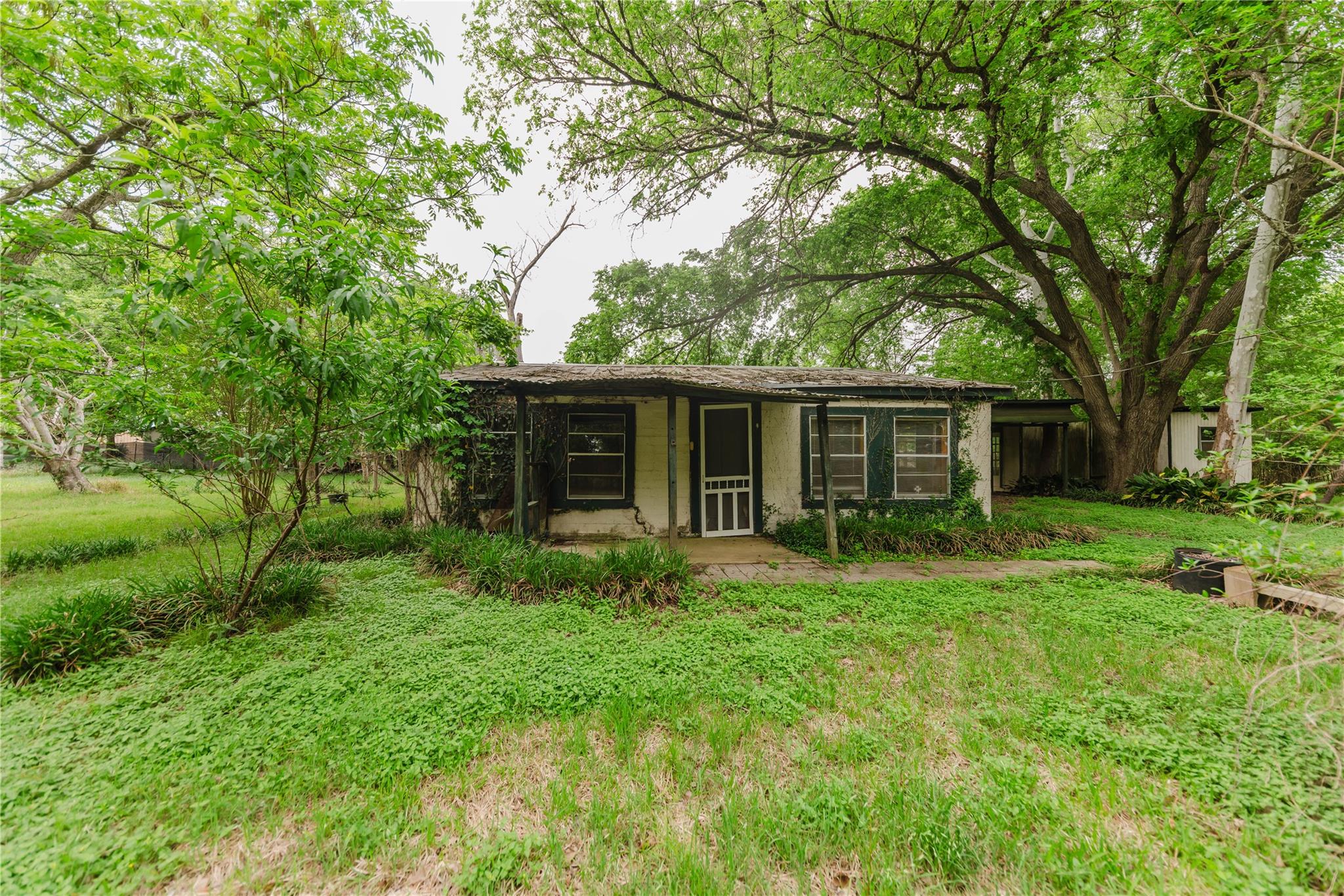 Listing photo 1 of 262  Highway 95 None S #A
