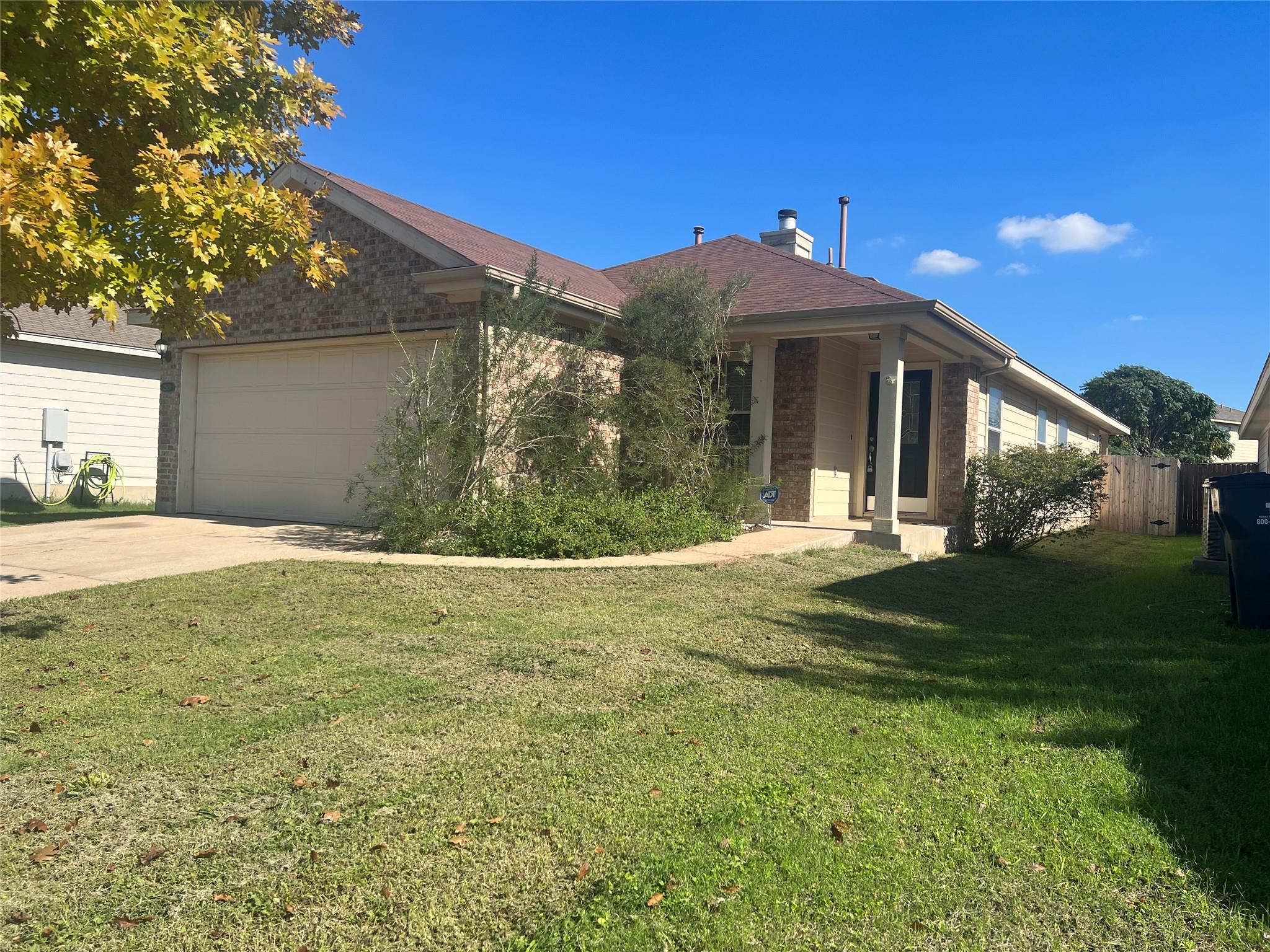 Listing photo 1 of 2509  Elara Dr