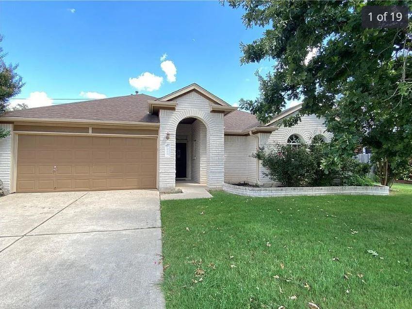 Listing photo 1 of 1413  Haley Gray Dr