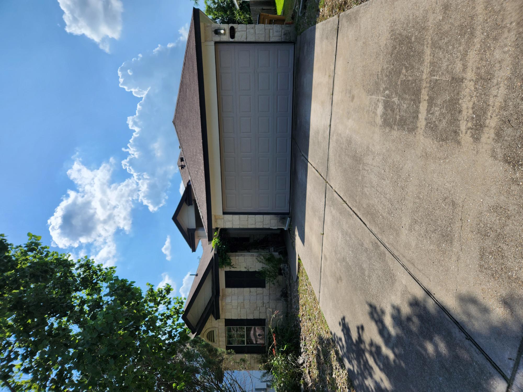 Listing photo of 717  Sheraton Ave