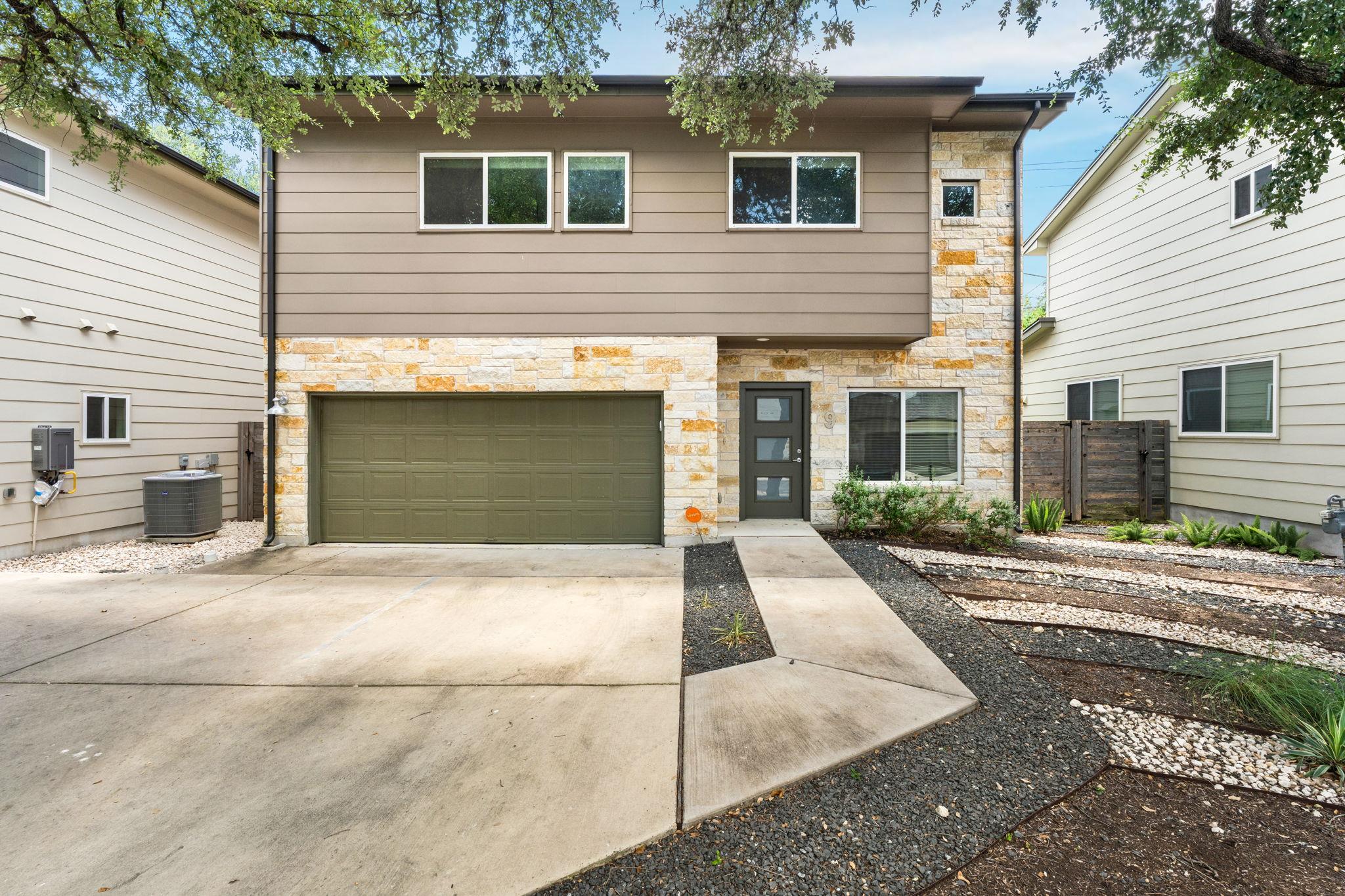 Listing photo 1 of 6800  Menchaca Rd  #9