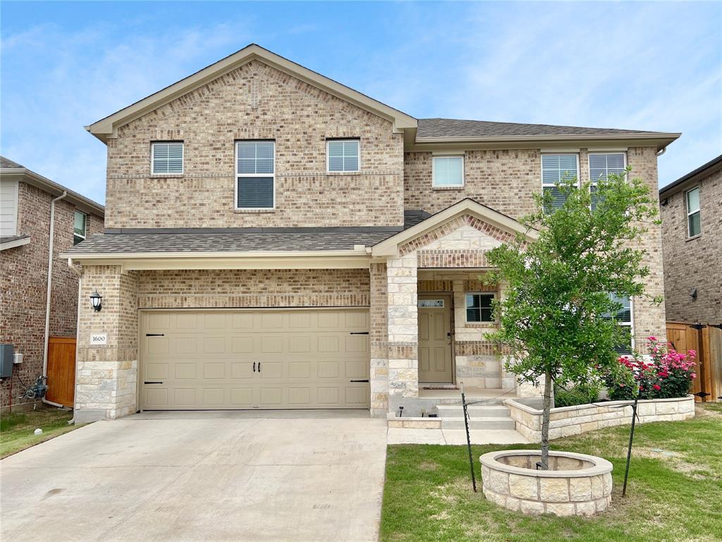 Listing photo 1 of 1600  Longhorn Ranch Dr