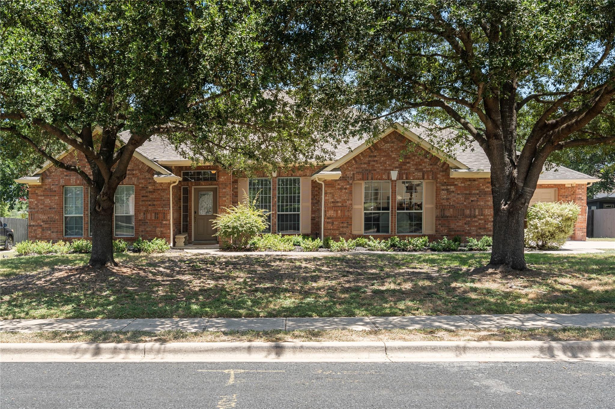 Listing photo 1 of 12409  Gun Metal Dr