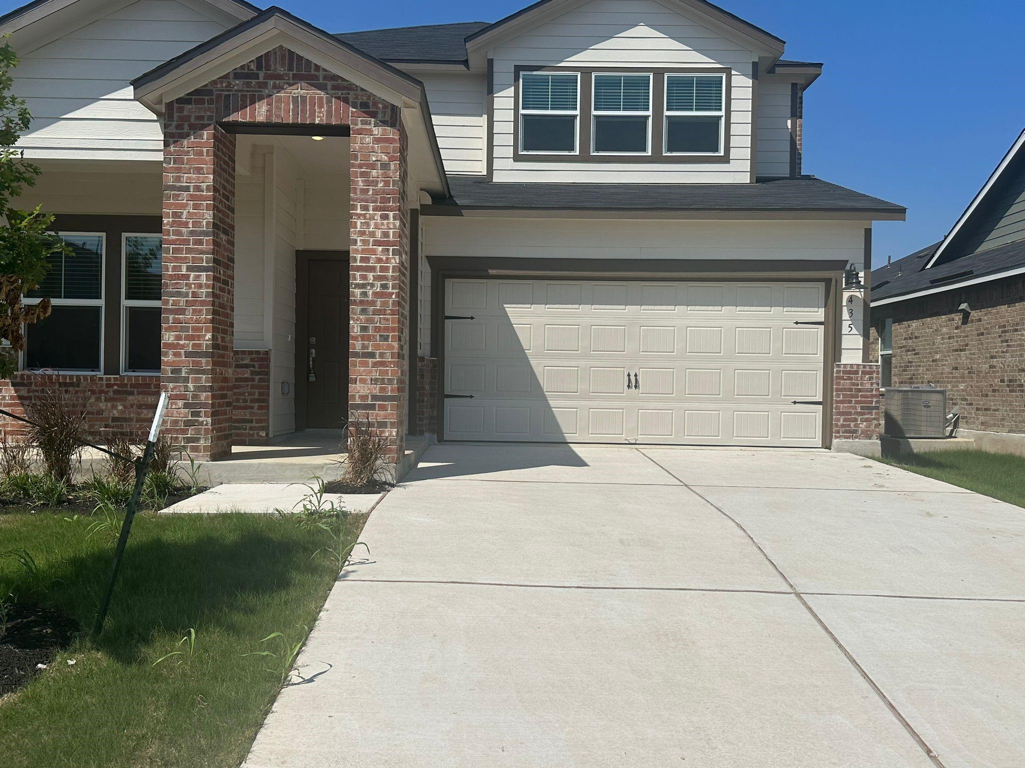 Listing photo 1 of 435  Alamito Ave