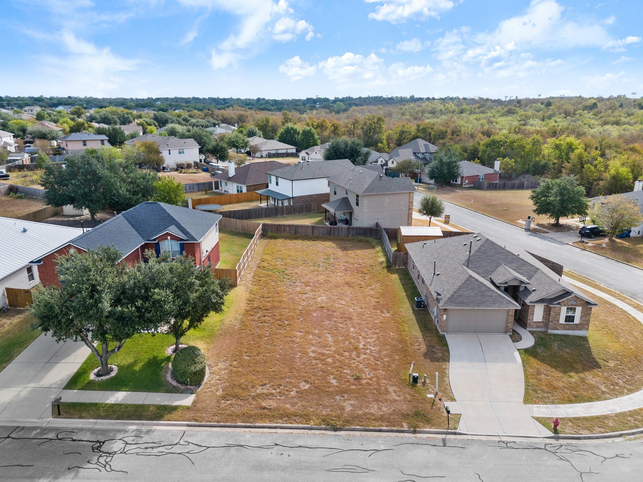 An inviting neighborhood setting with well-mainta