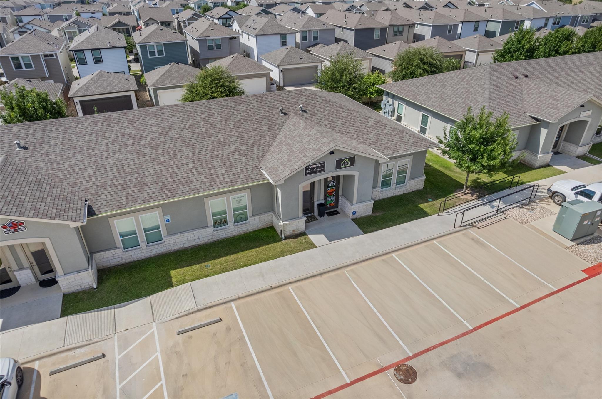 Listing photo 1 of 10824 E Crystal Falls Pkwy E #505