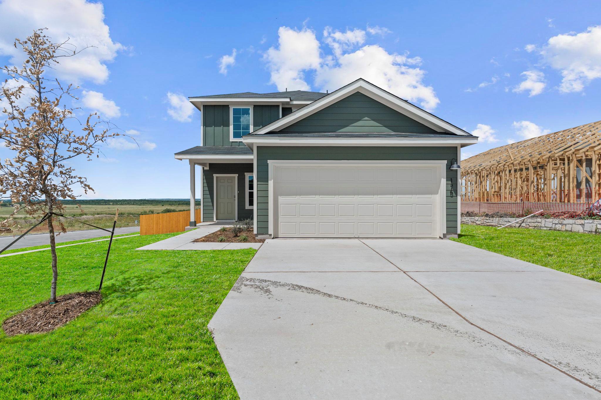 Listing photo 1 of 175  Arnold Loop