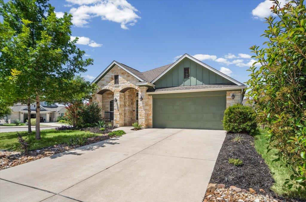 Listing photo 1 of 132  Vino Rossi Rd