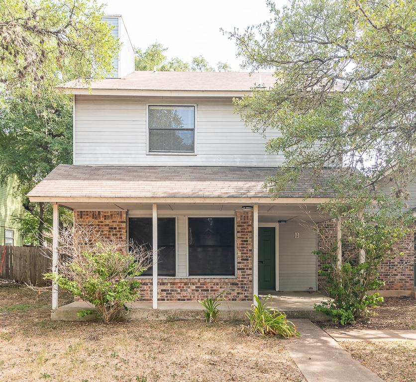 Listing photo 1 of 2906  Jadewood Ct  #B