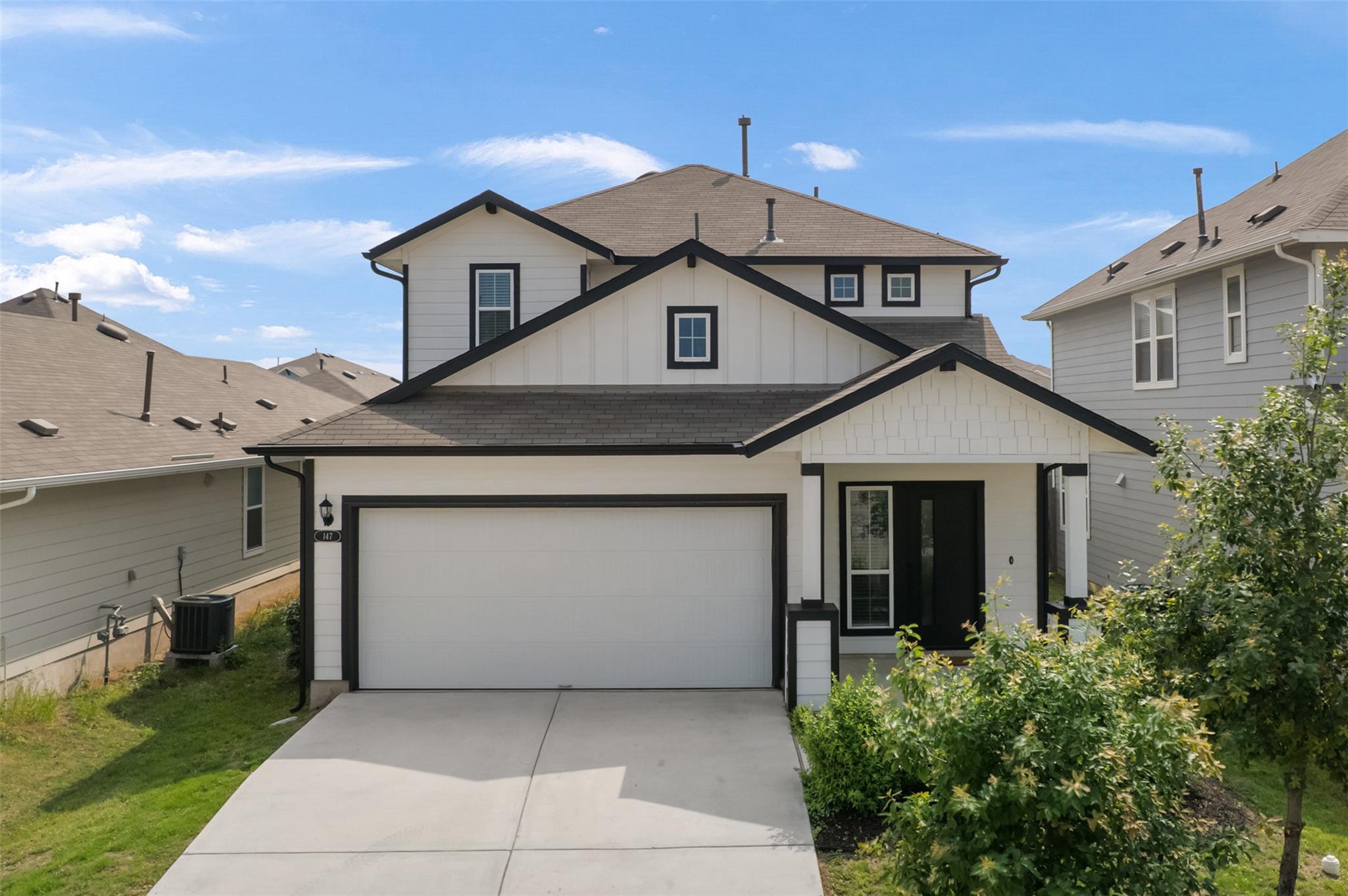 Listing photo 1 of 147  Heather Glen Way