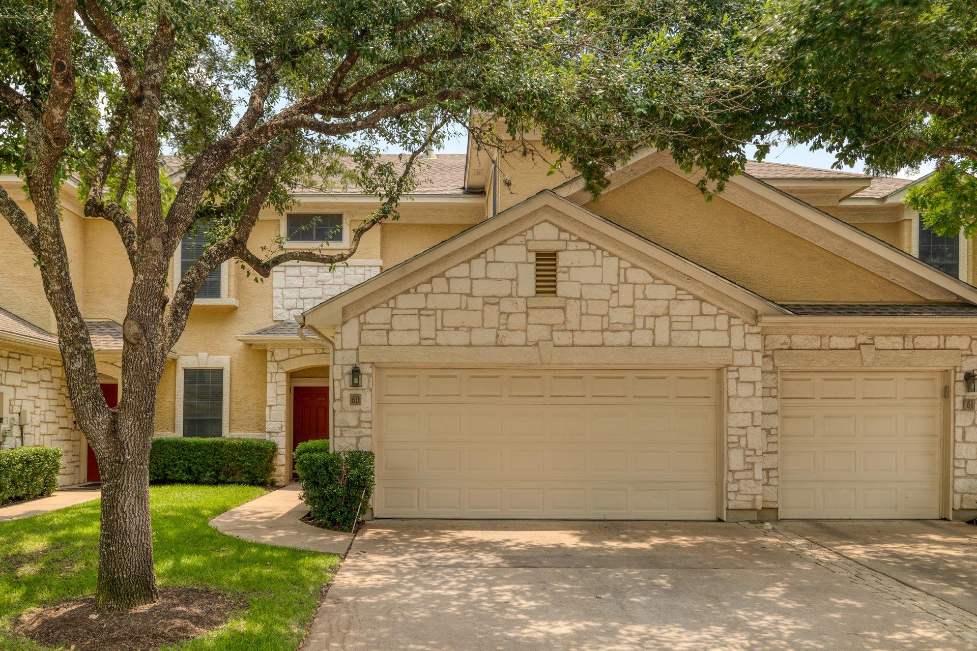 Foto de la propiedad en venta 1 de 4620 W William Cannon Dr  #60