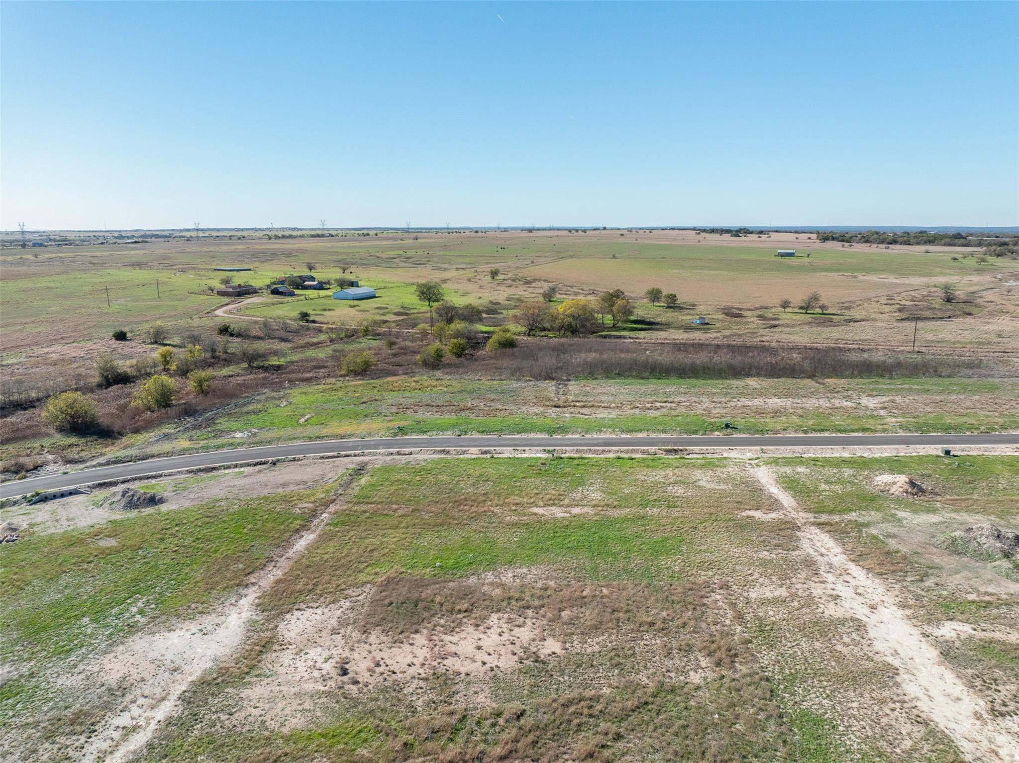 Listing photo 1 of 15174  Planeview Dr