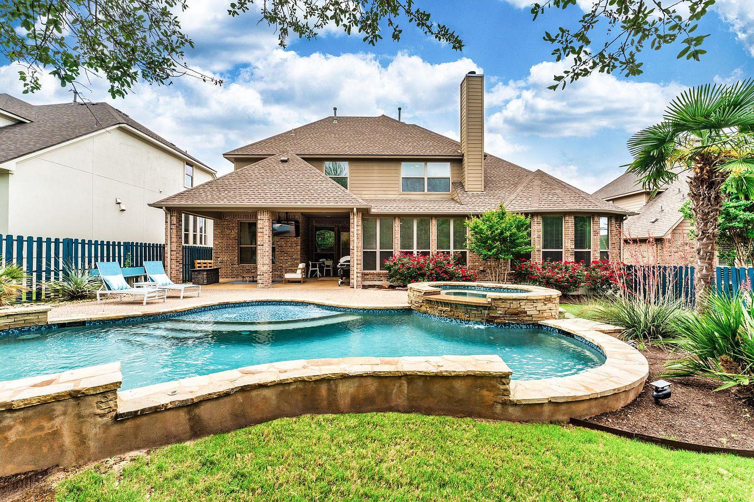 Listing photo 1 of 17312  Wildrye Dr