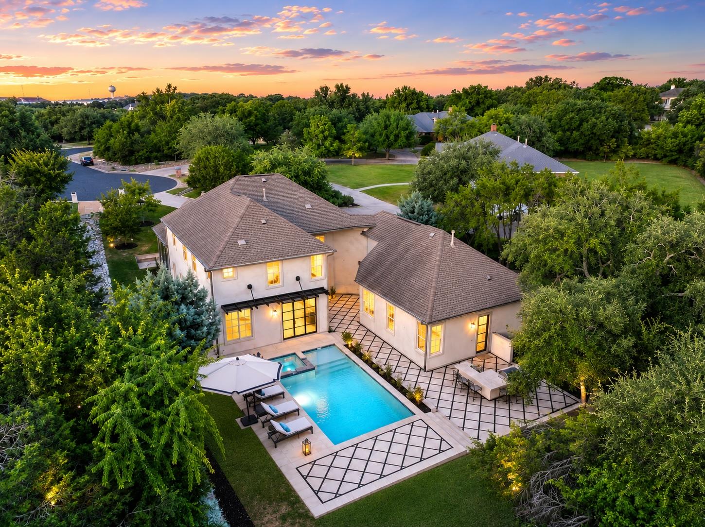 Listing photo 1 of 3210  Lacevine Ln