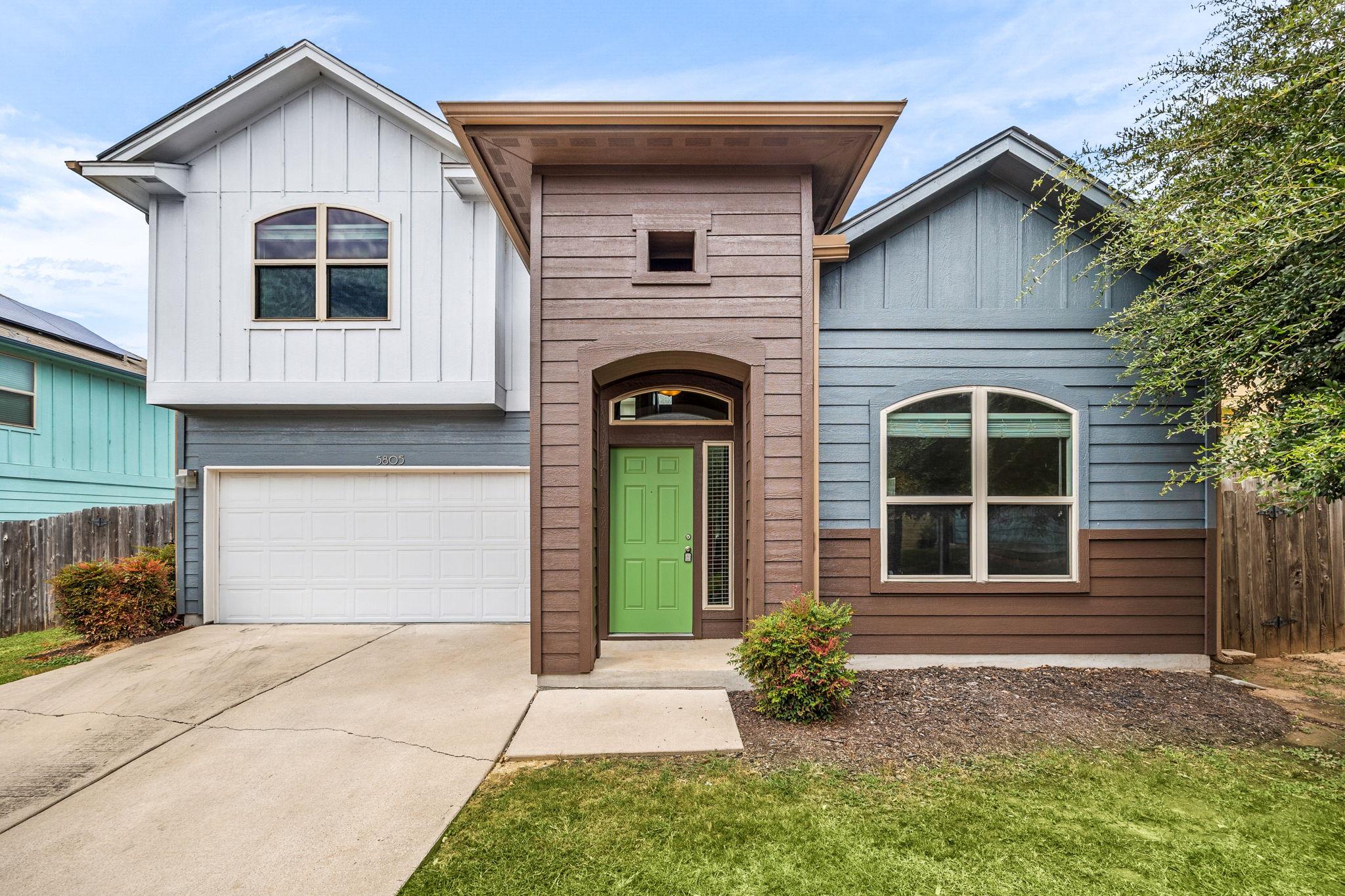 Listing photo 1 of 5805  Shaded Cottage Ct  #97