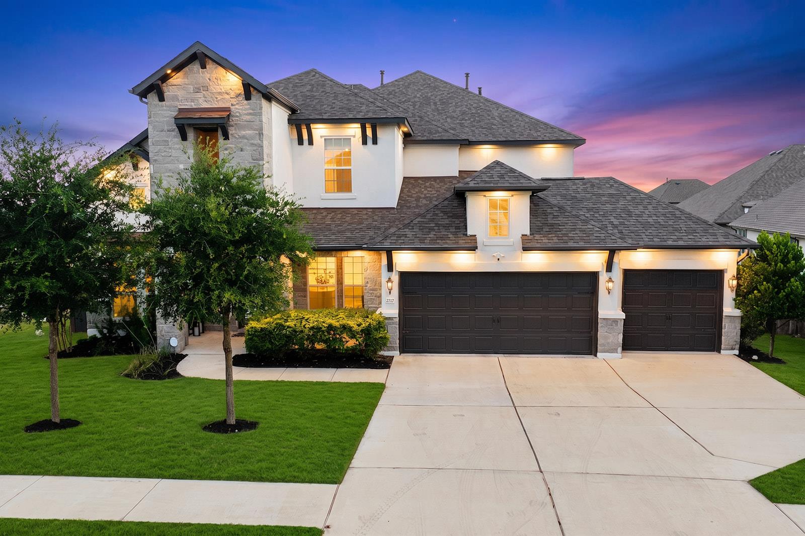 Listing photo 1 of 2717  Painted Sky Bnd