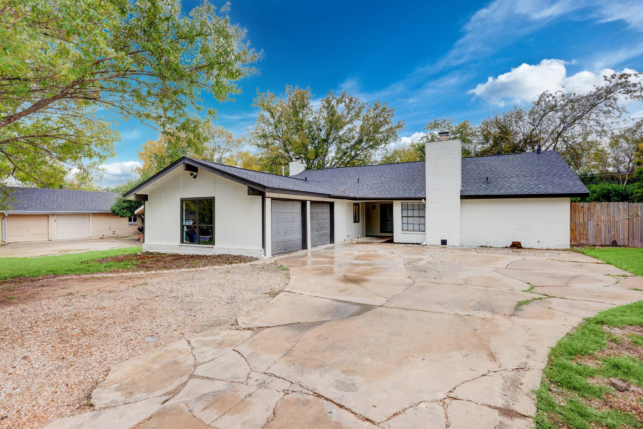 Listing photo 1 of 5209  Purple Sage Dr