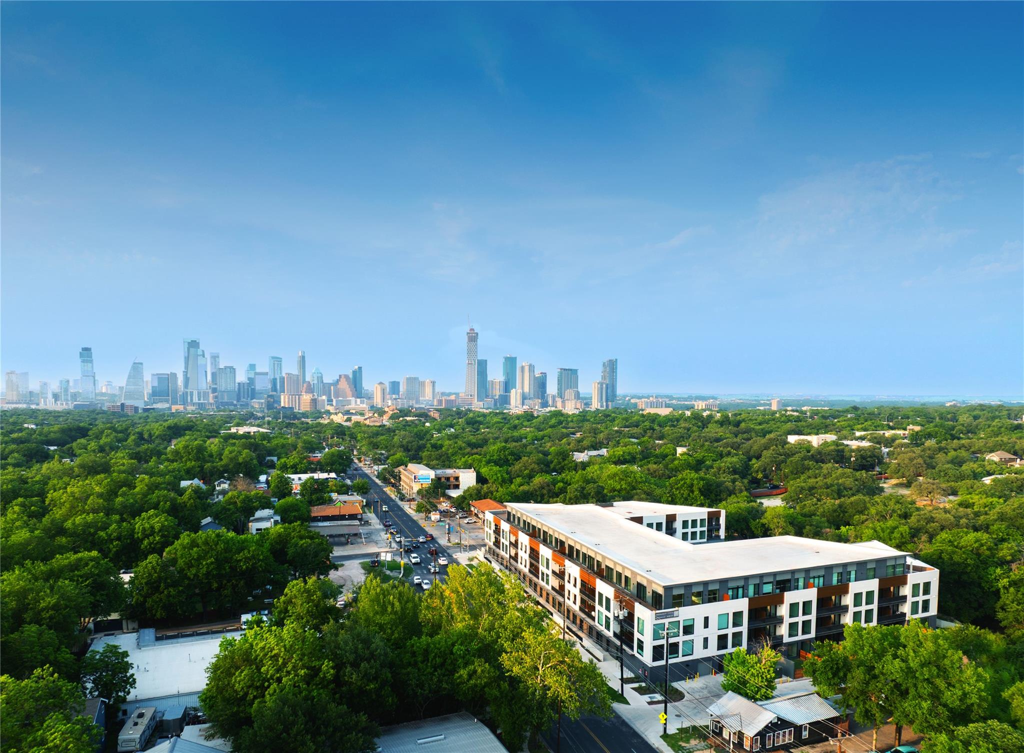 Listing photo 1 of 2209 S 1st St  #231