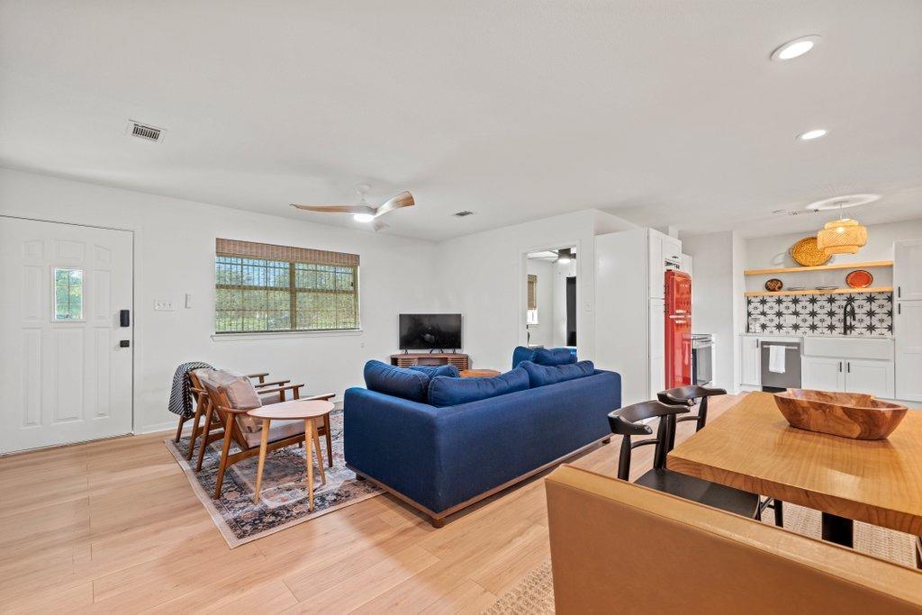 An open floorplan seamlessly connects the living 