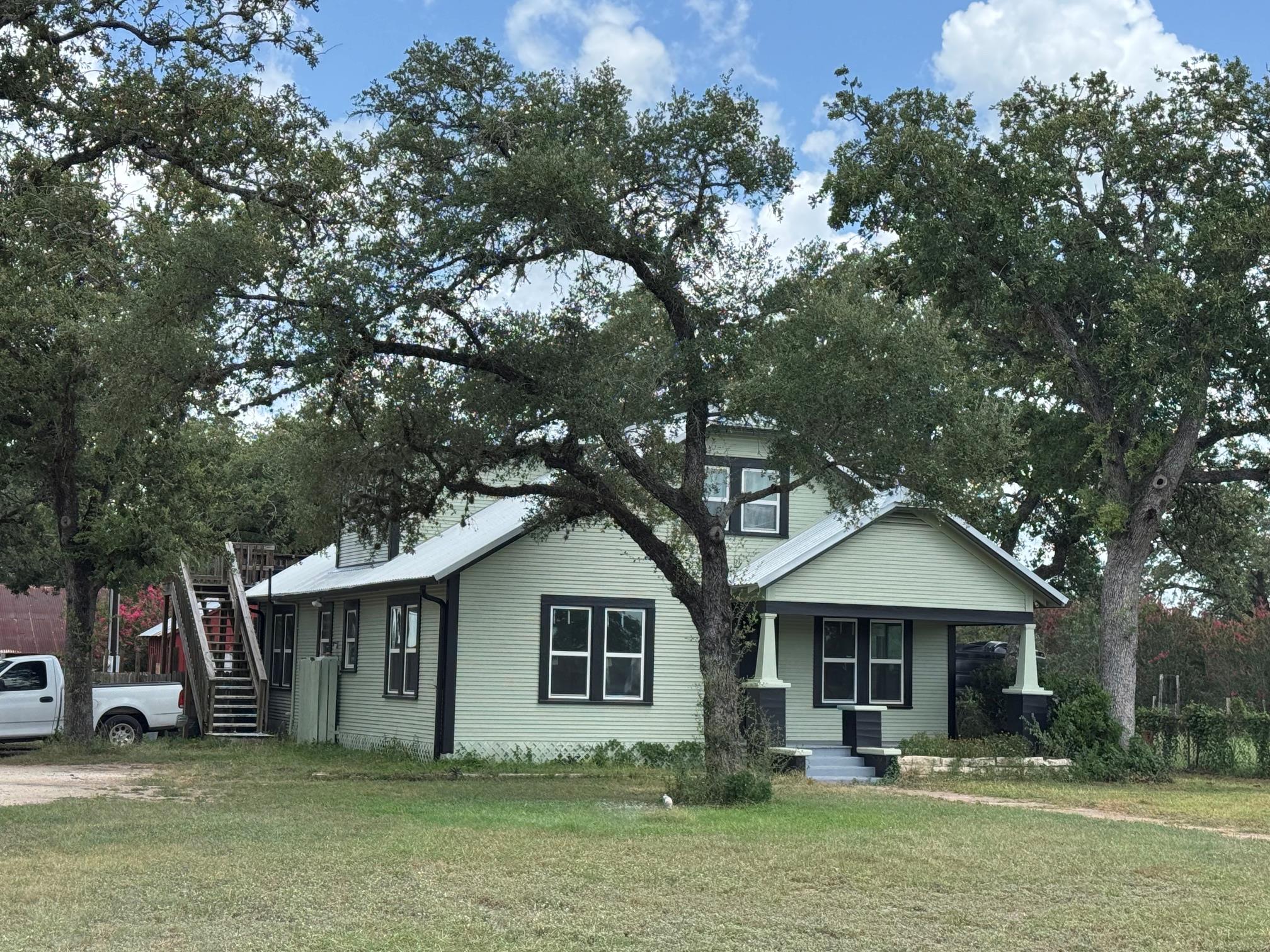 Listing photo 1 of 2443  East Old State Highway 71 Hwy