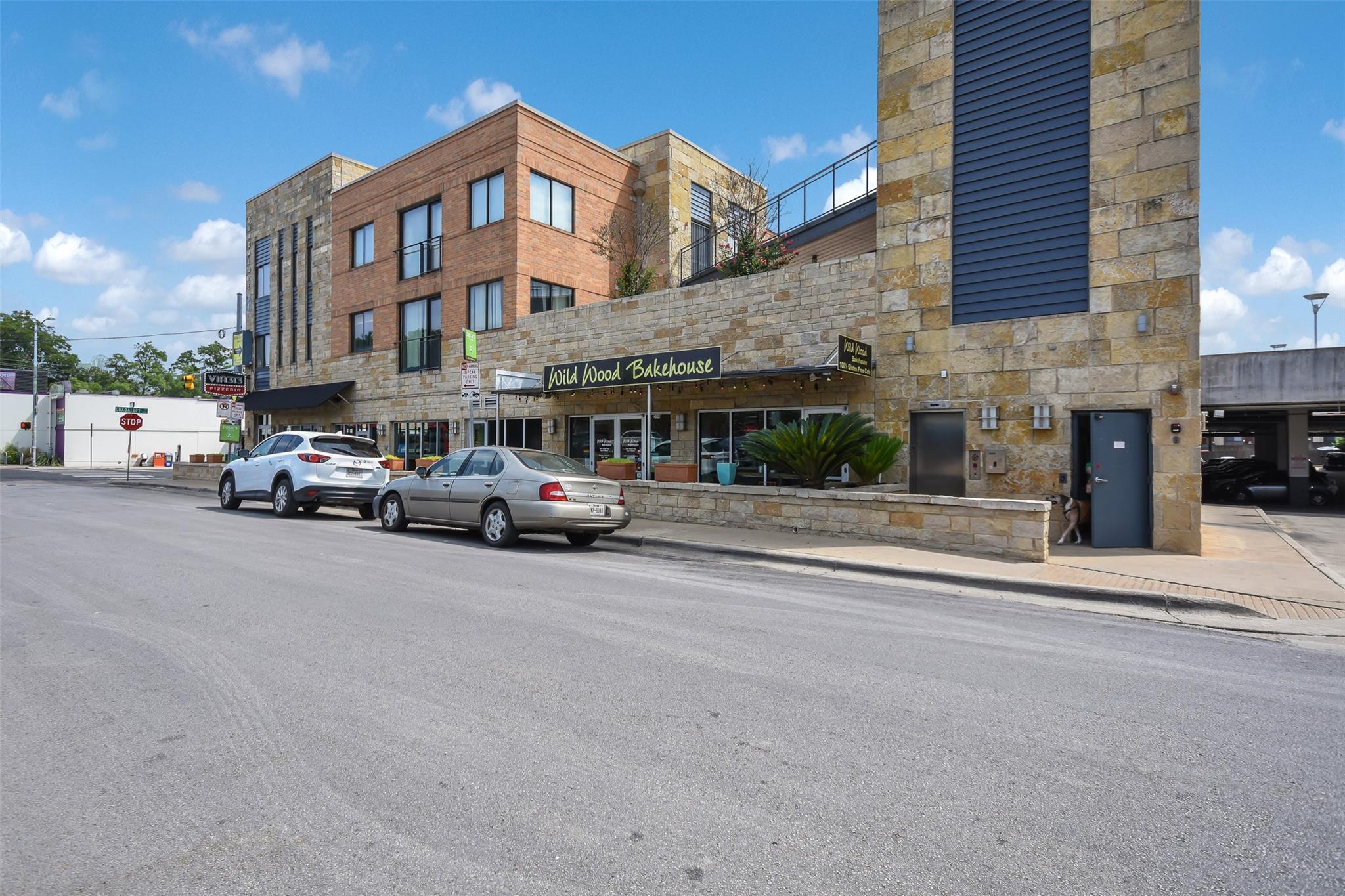 Listing photo 1 of 3016  Guadalupe St  #217