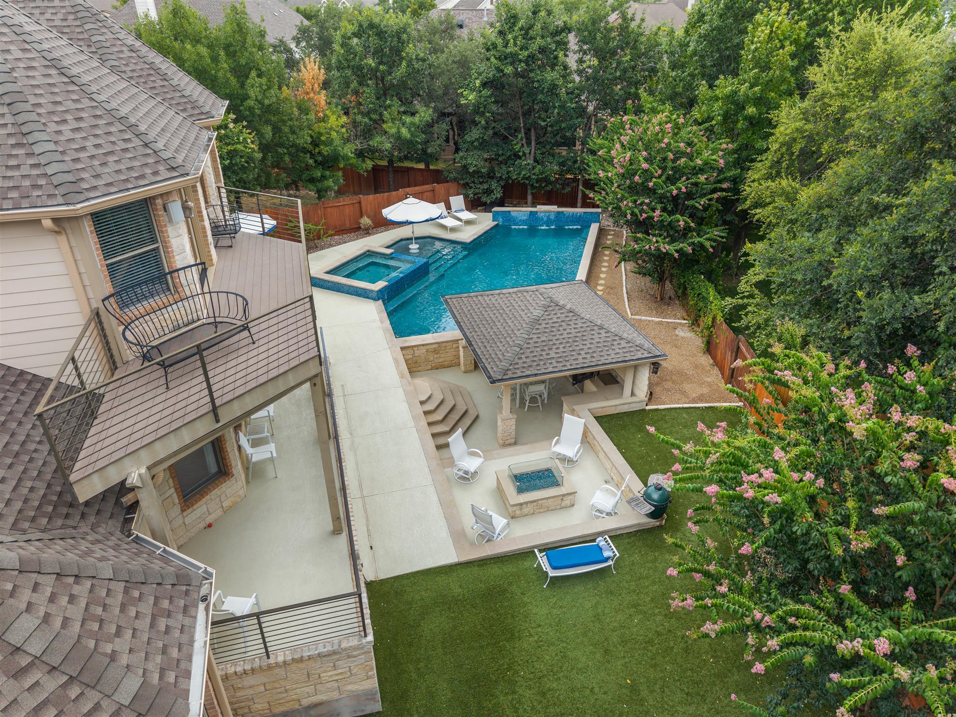 Listing photo 1 of 3900  Simon Ridge Ct