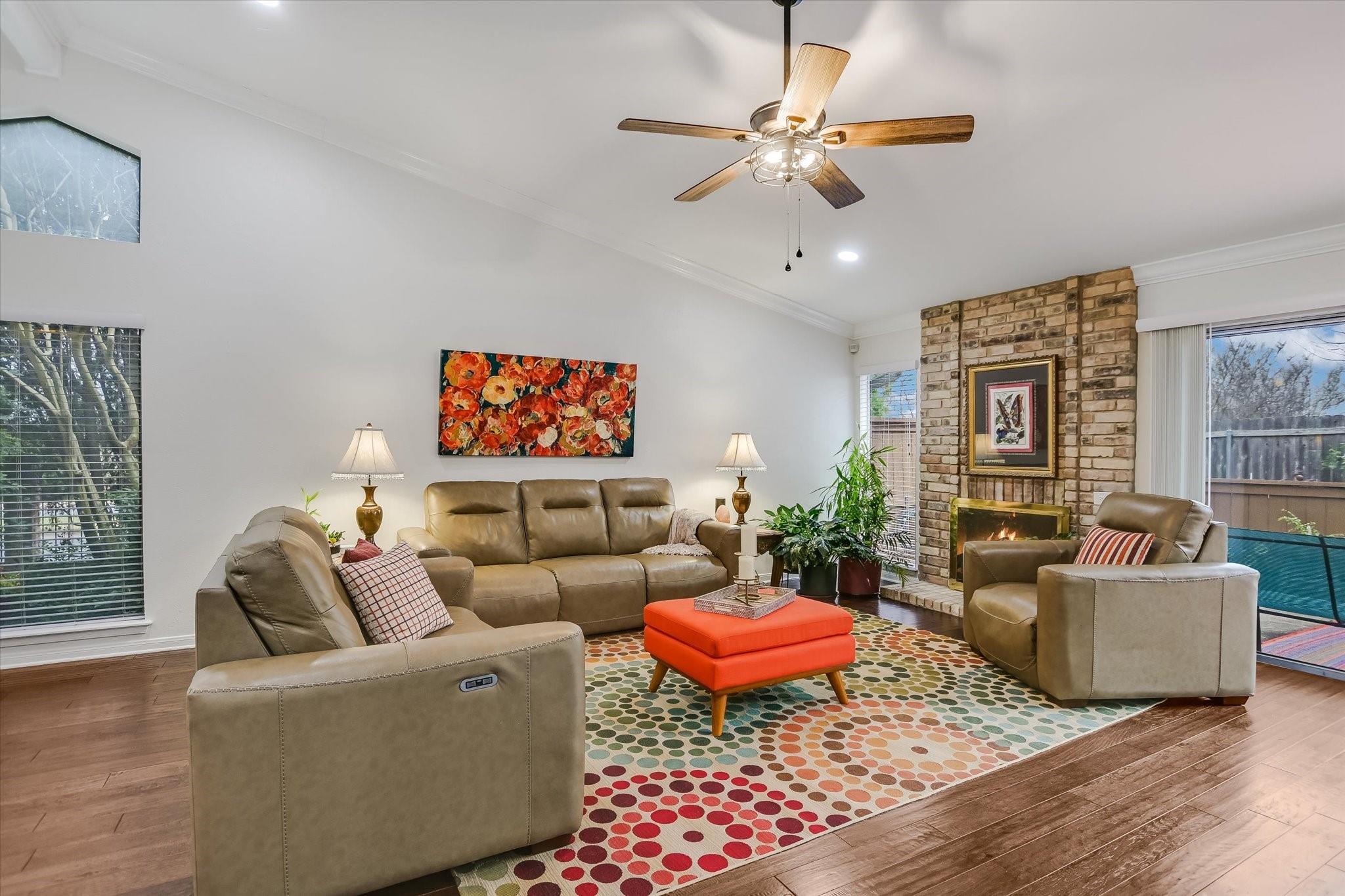 Listing photo 1 of 9469  Singing Quail Dr