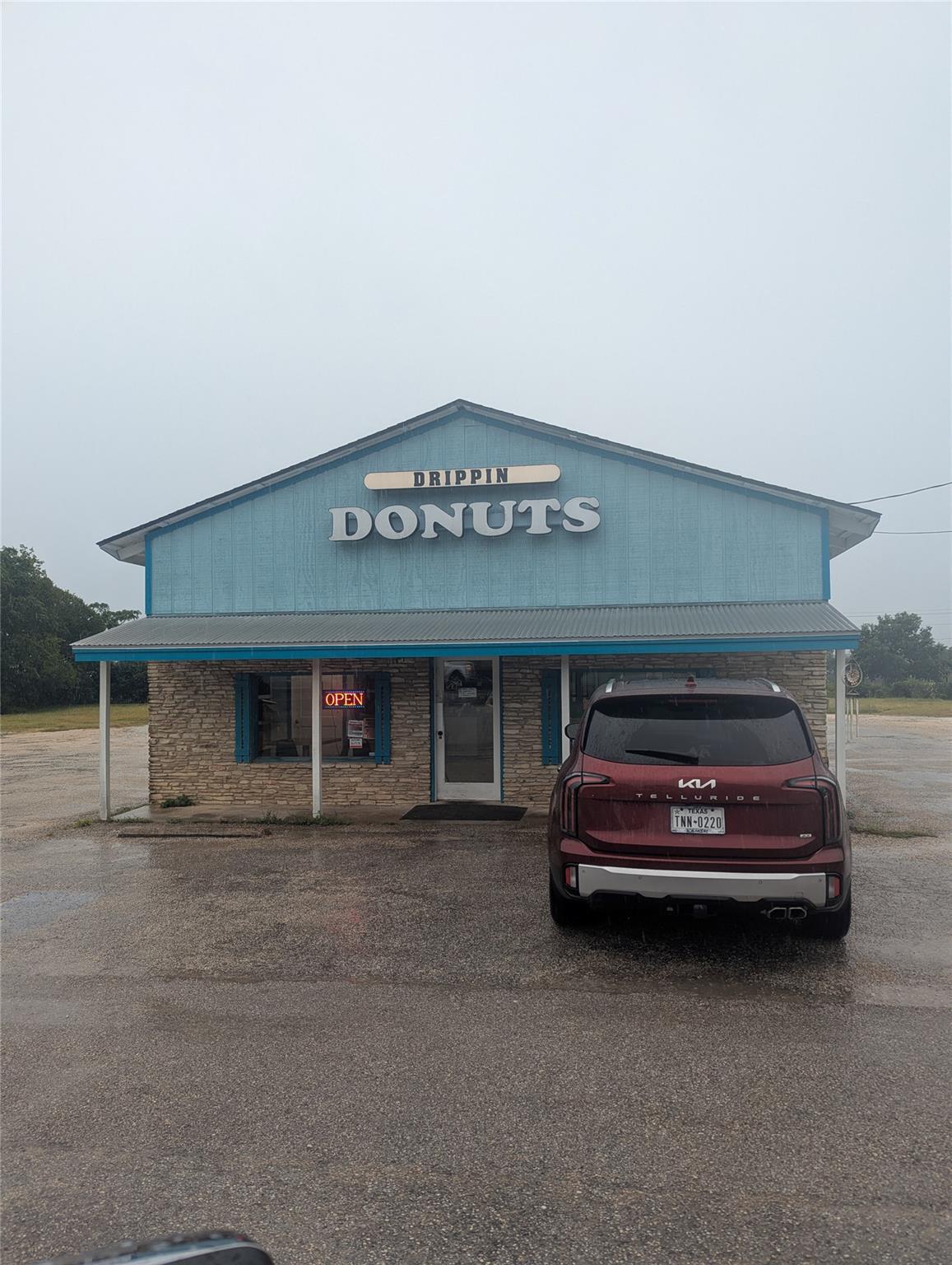 Listing photo 1 of 651  Highway 290 Hwy