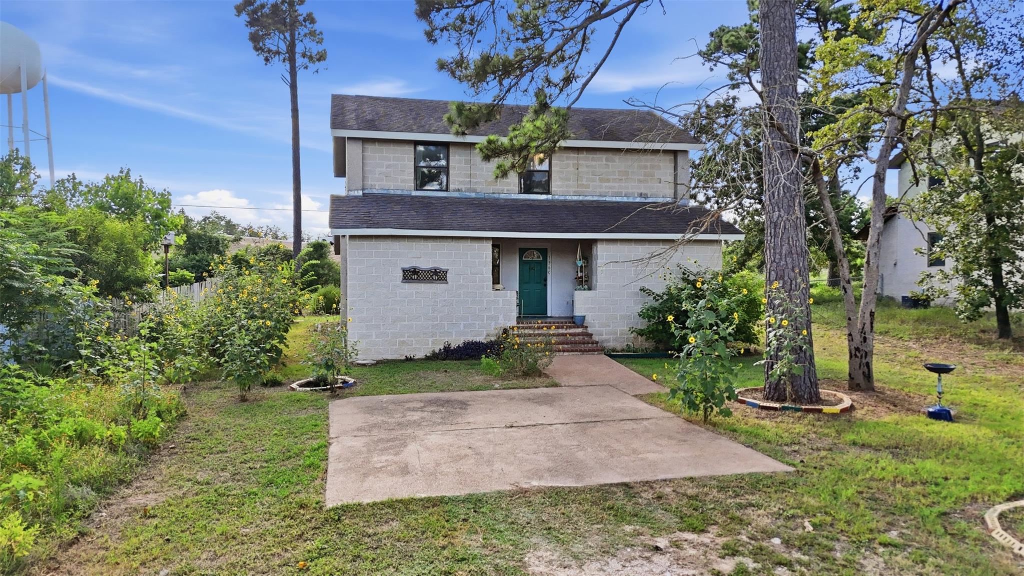 Ảnh nhà đang rao bán 1 của 136  Pine Hill Loop  #C