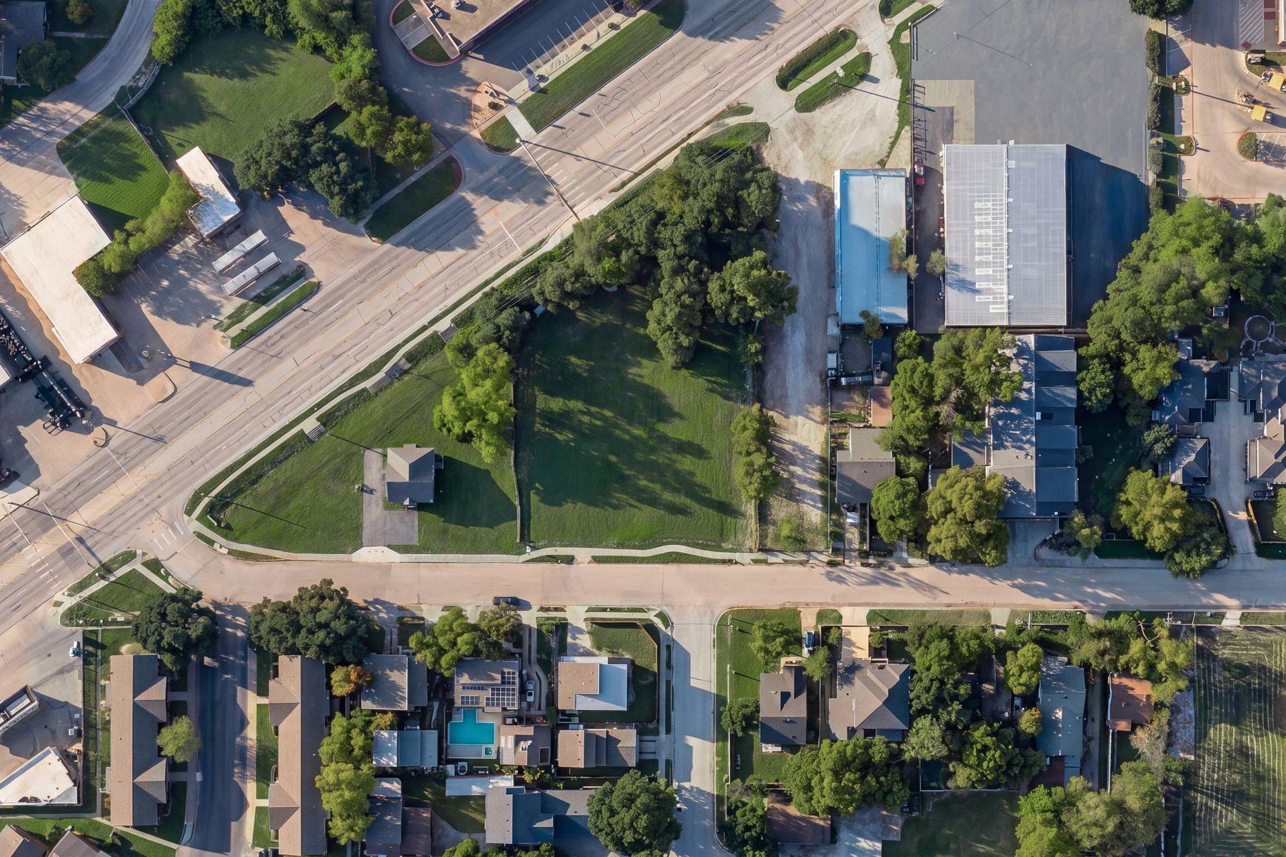 Listing photo 1 of 1140 & 1138 1/4  Gunter St