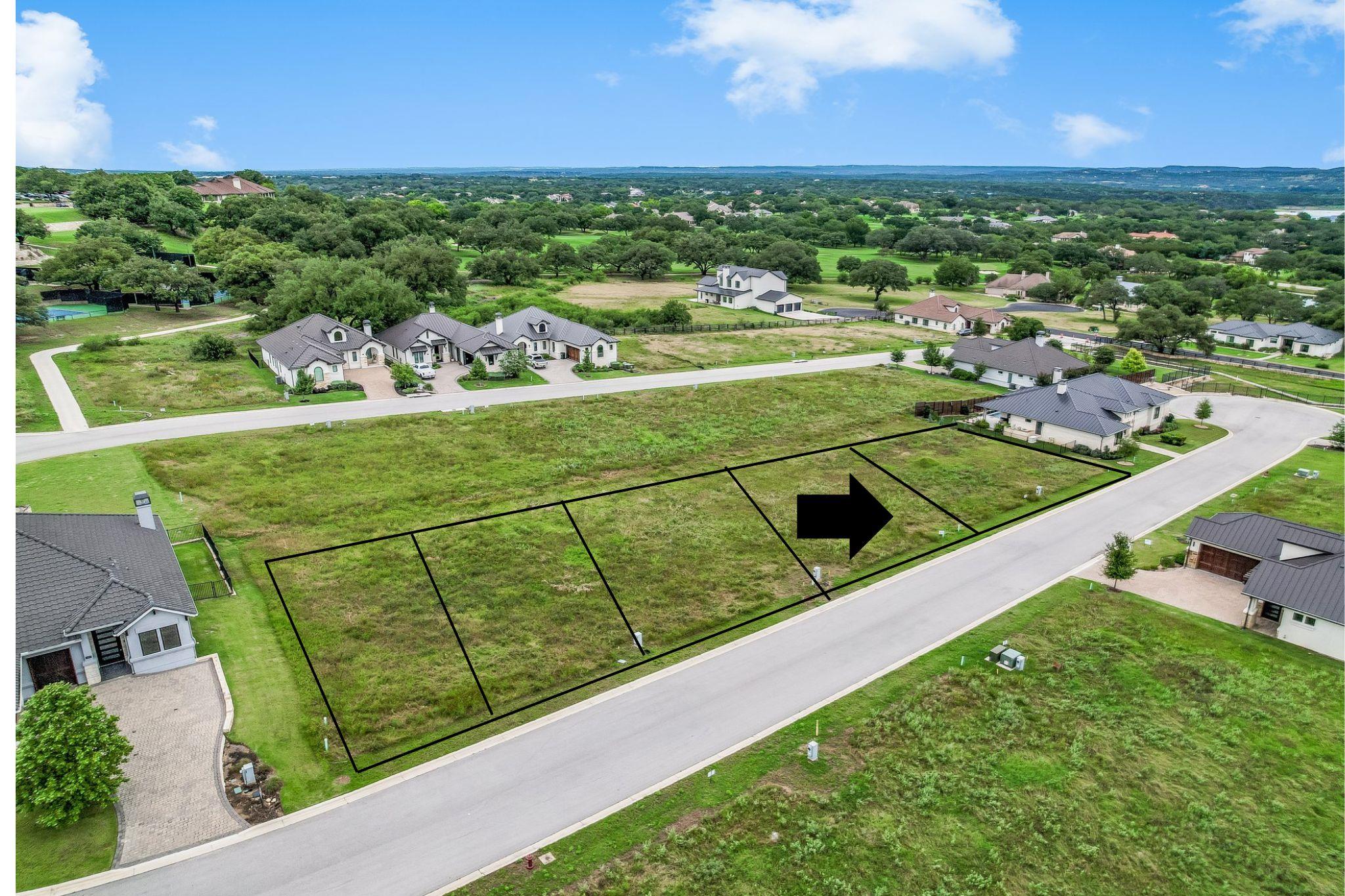 Listing photo 1 of 1929  Art Adams Way